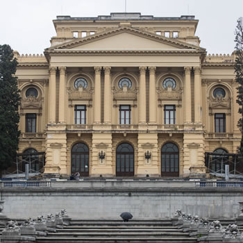 Como a pandemia afeta os museus?