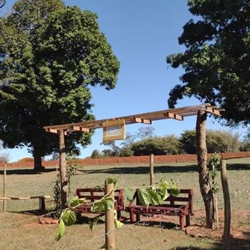 Parque Caipira, em Uchoa, homenageia artistas brasileiros